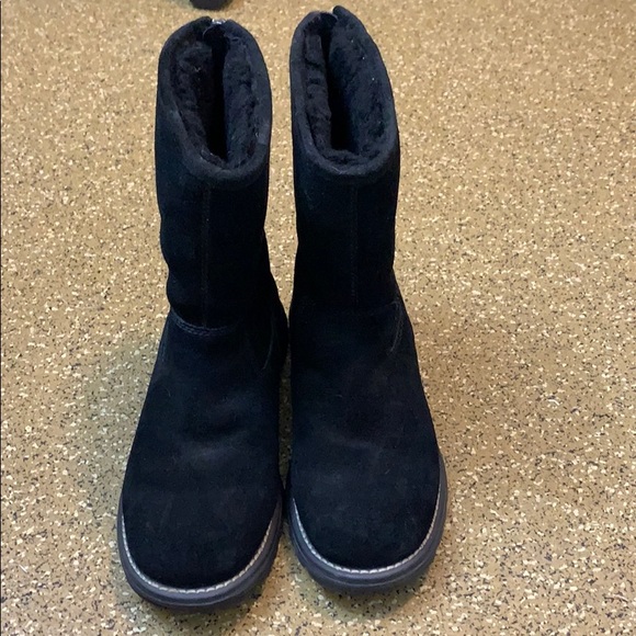 Ugg suede boots - Picture 2 of 6